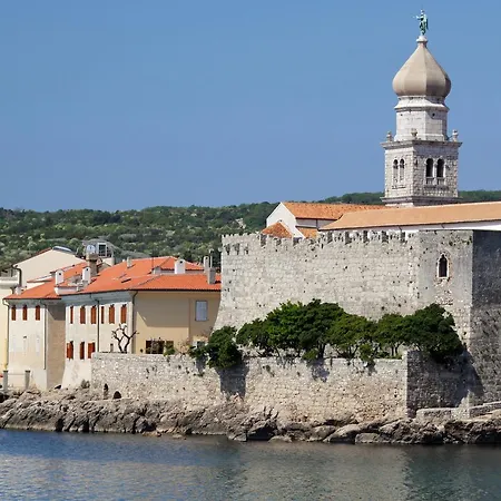 Double Krk 5509a 3* Krk Town
